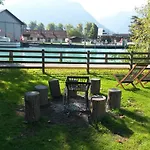 Ostello Riverlodge Tcs Training & Freizeit Ag