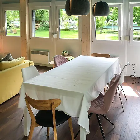 Riverlodge Tcs Training & Freizeit Ag Hostel