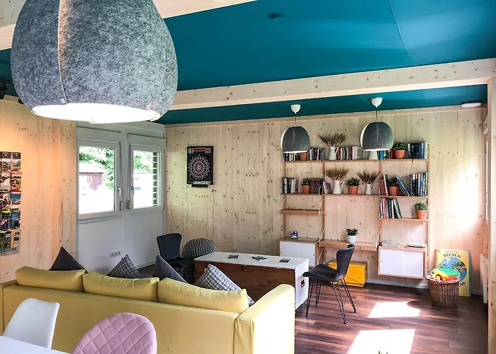 Riverlodge Tcs Training & Freizeit Ag * 因特拉肯