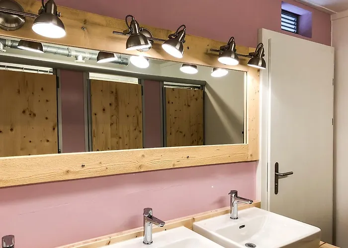 Hostel Riverlodge Tcs Training & Freizeit Ag *