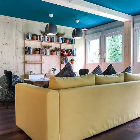 Hostel Riverlodge Tcs Training & Freizeit Ag