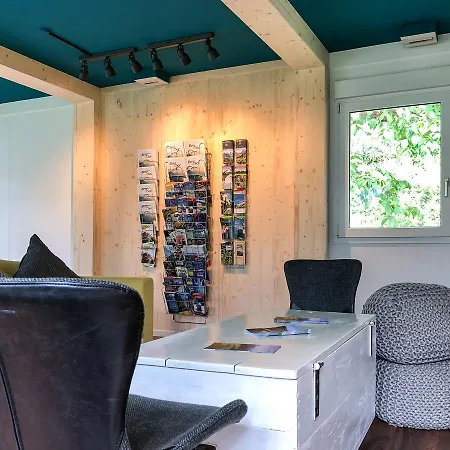 Riverlodge Tcs Training & Freizeit Ag Хостел Интерлакен