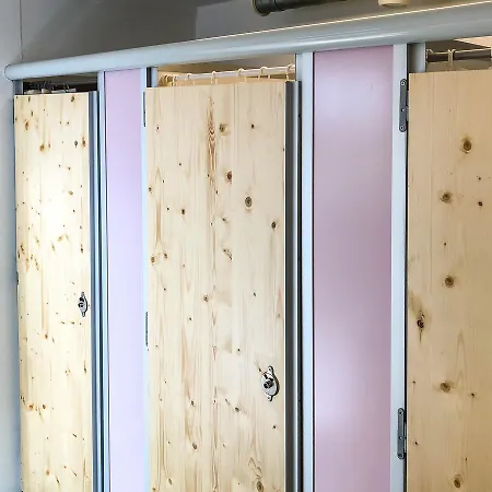 Riverlodge Tcs Training & Freizeit Ag Хостел