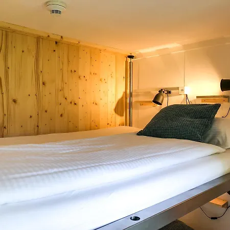 Riverlodge Tcs Training & Freizeit Ag *